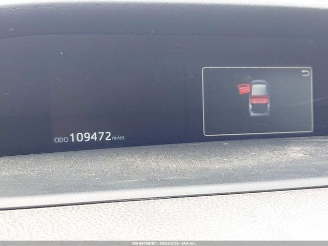 2017 TOYOTA PRIUS TWO 7