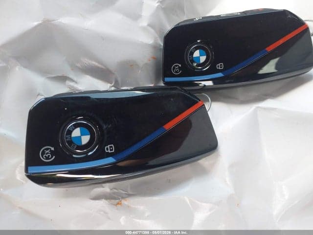2025 BMW X5 M60I 11