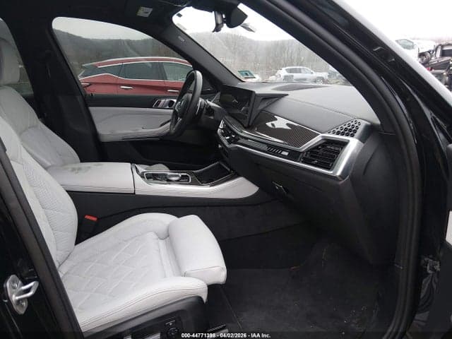 2025 BMW X5 M60I 5