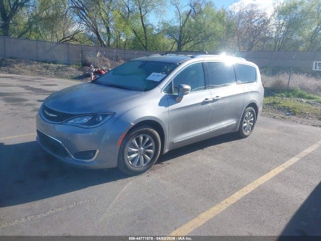 2018 CHRYSLER PACIFICA TOURING L 2