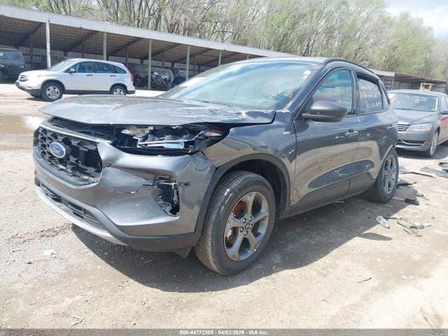 2025 FORD ESCAPE ST-LINE 2