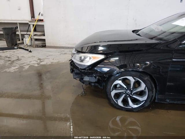 2017 HONDA ACCORD EX-L V6 18