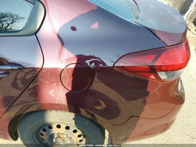 2017 KIA FORTE LX 19
