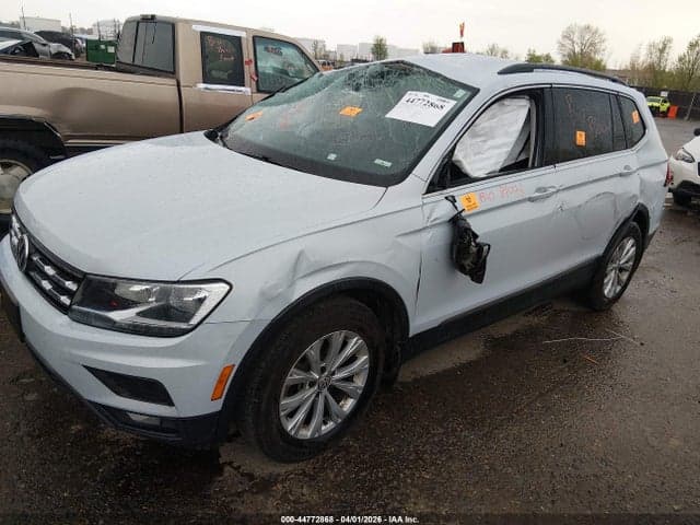 2018 VOLKSWAGEN TIGUAN 2.0T SE/2.0T SEL 2