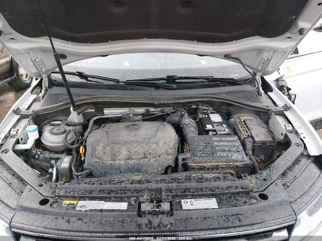 2018 VOLKSWAGEN TIGUAN 2.0T SE/2.0T SEL 10