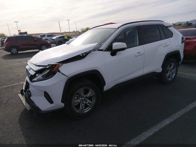 2023 TOYOTA RAV4 XLE 2
