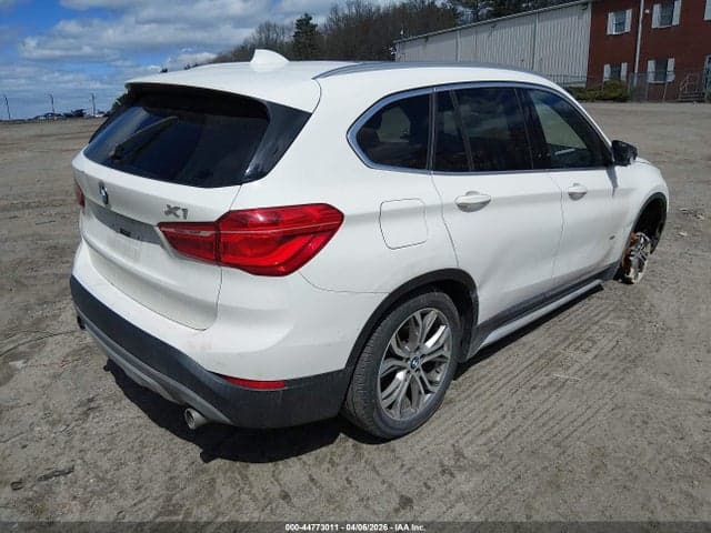 2017 BMW X1 XDRIVE28I 4