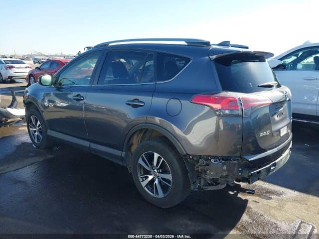2018 TOYOTA RAV4 XLE 4