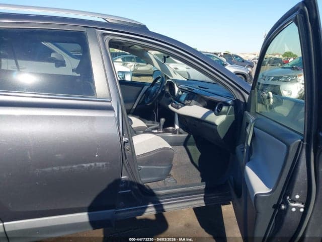 2018 TOYOTA RAV4 XLE 6
