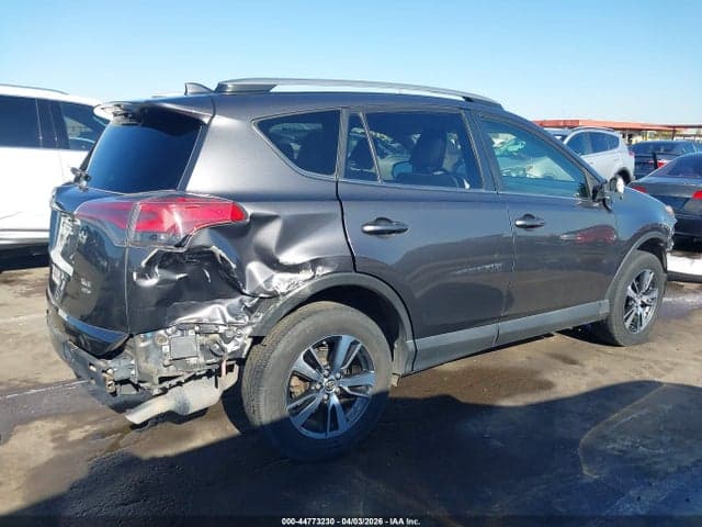 2018 TOYOTA RAV4 XLE 7