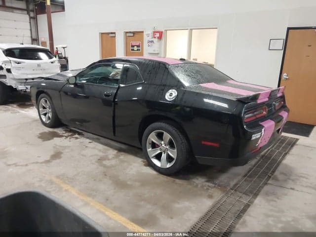 2020 DODGE CHALLENGER SXT 3