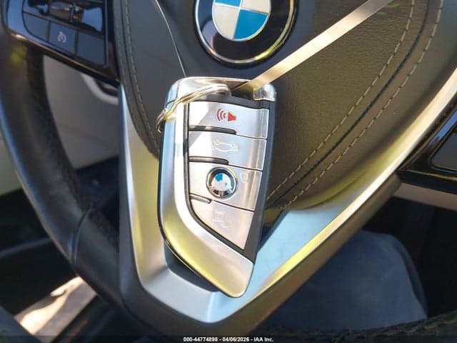 2020 BMW 530I 11