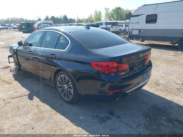2020 BMW 530I 3