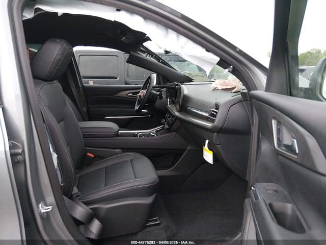 2026 CHEVROLET TRAVERSE AWD LT 5