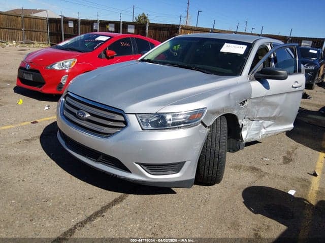 2019 FORD TAURUS SE 2