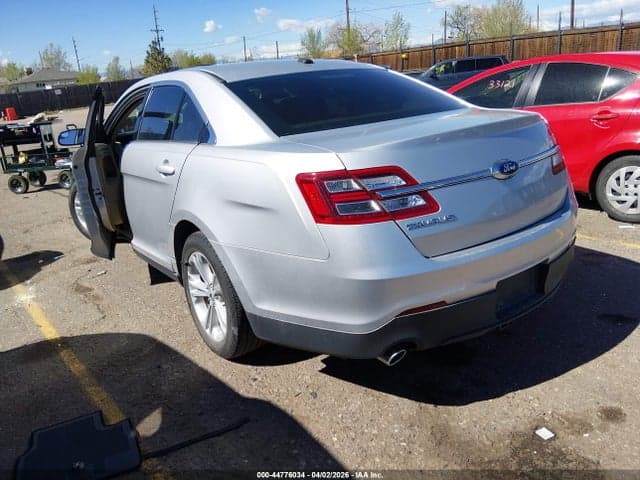 2019 FORD TAURUS SE 3