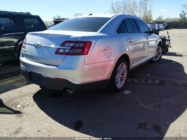 2019 FORD TAURUS SE 4
