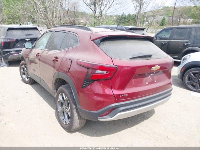 2025 CHEVROLET TRAX FWD LT 3