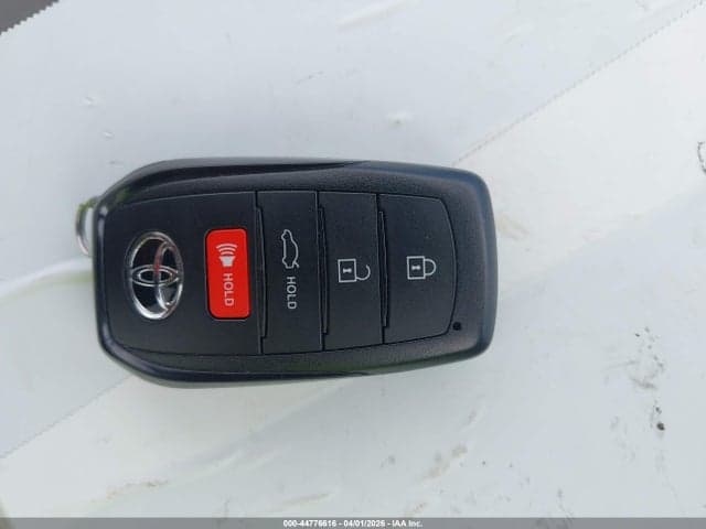 2026 TOYOTA CAMRY SE 12