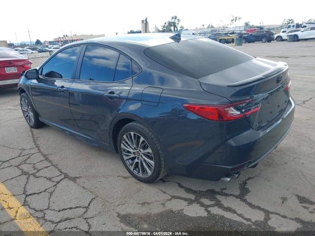 2026 TOYOTA CAMRY SE 4