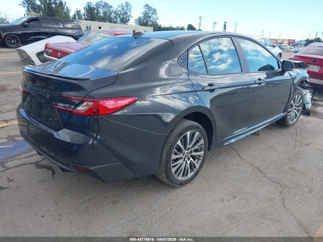 2026 TOYOTA CAMRY SE 5