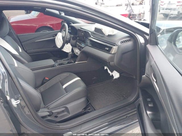 2026 TOYOTA CAMRY SE 6