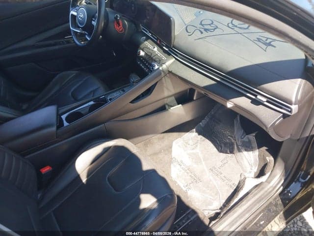 2023 HYUNDAI ELANTRA LIMITED 5