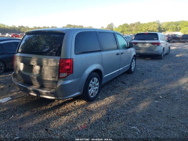 2019 DODGE GRAND CARAVAN SE 4