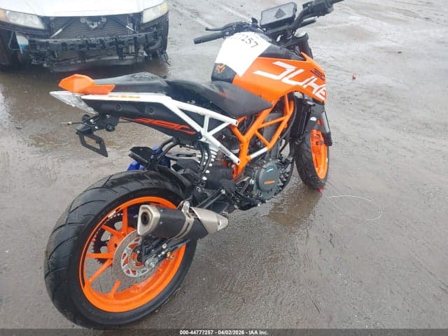 2017 KTM 390 DUKE 16