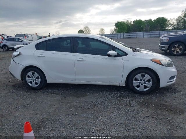 2016 KIA FORTE LX 13