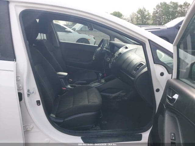 2016 KIA FORTE LX 5