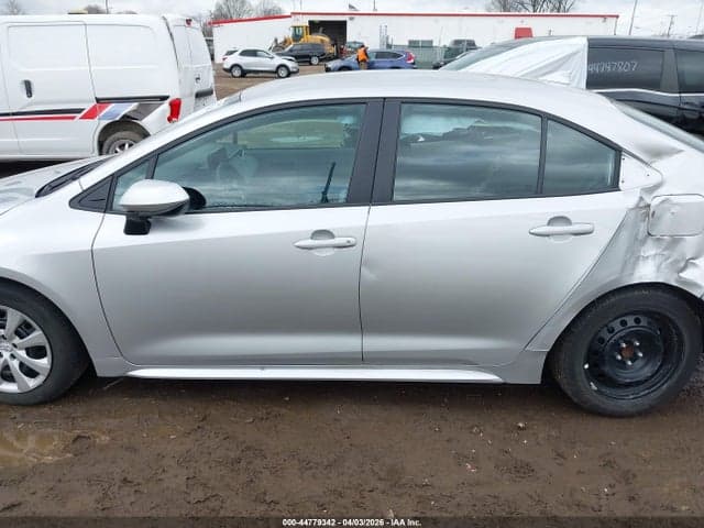 2025 TOYOTA COROLLA LE 14