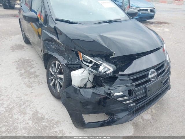 2024 NISSAN VERSA 1.6 SV 6