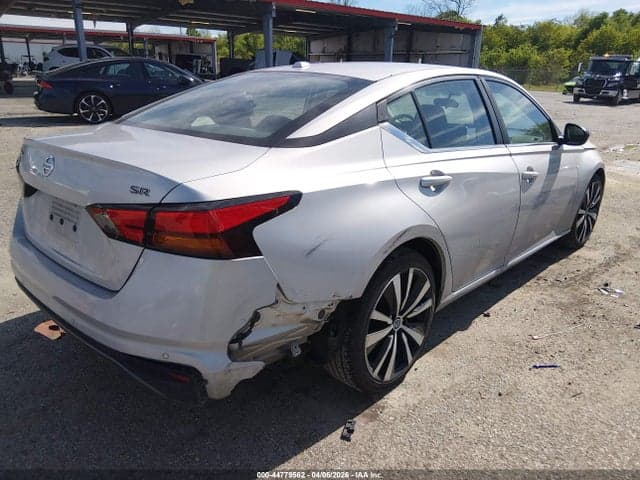 2021 NISSAN ALTIMA SR FWD 4