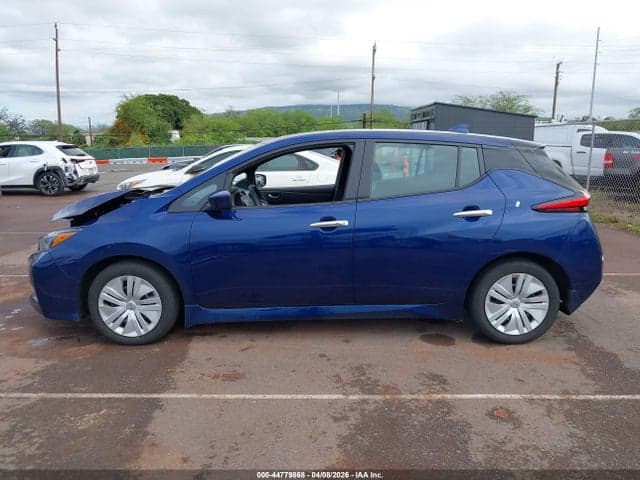 2025 NISSAN LEAF S 14