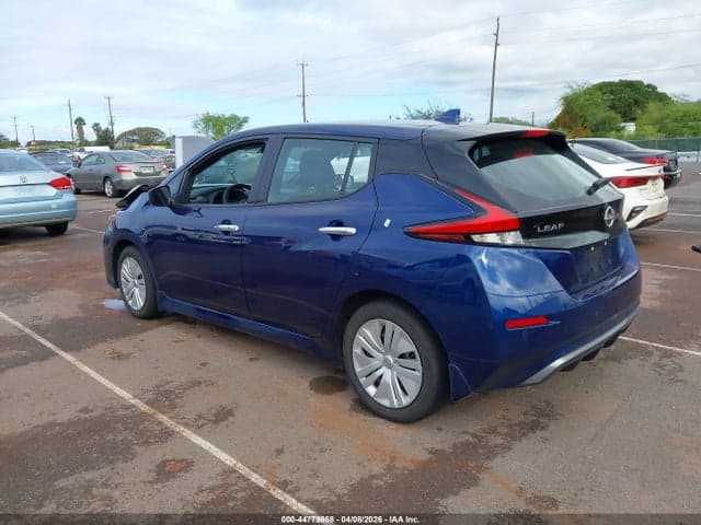 2025 NISSAN LEAF S 3