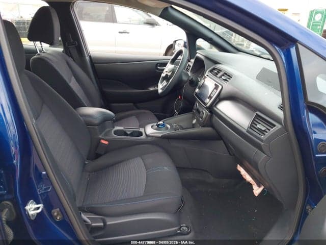 2025 NISSAN LEAF S 5
