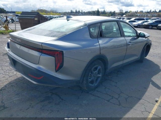 2025 KIA K4 LXS 4