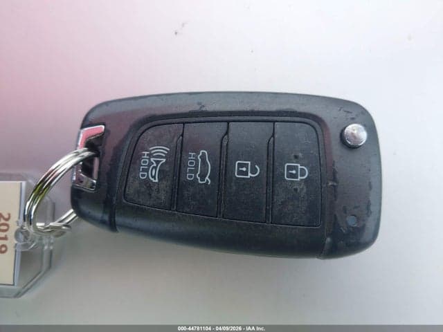 2019 HYUNDAI ACCENT SEL 11