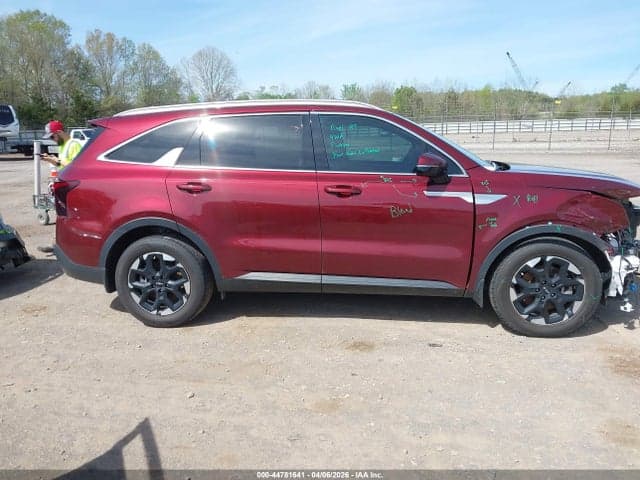 2024 KIA SORENTO S 14