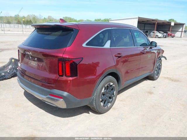 2024 KIA SORENTO S 4