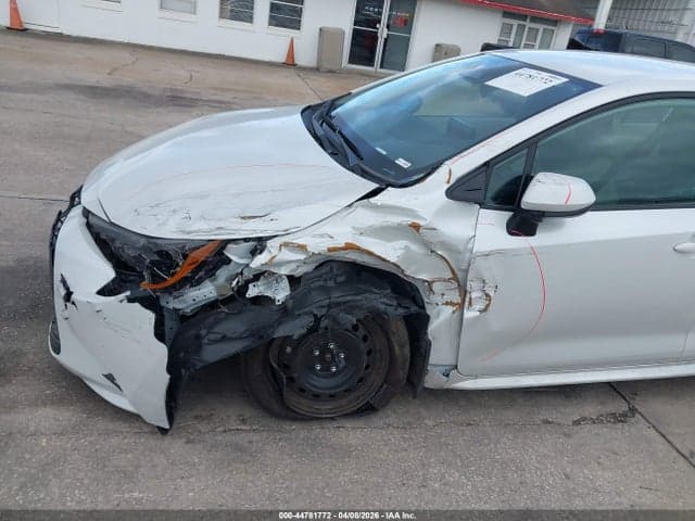 2025 TOYOTA COROLLA LE 6