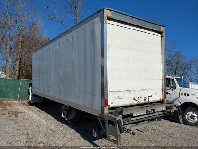 2021 INTERNATIONAL MV 3