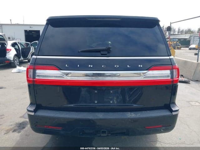 2019 LINCOLN NAVIGATOR RESERVE 16