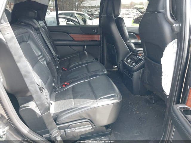 2019 LINCOLN NAVIGATOR RESERVE 8
