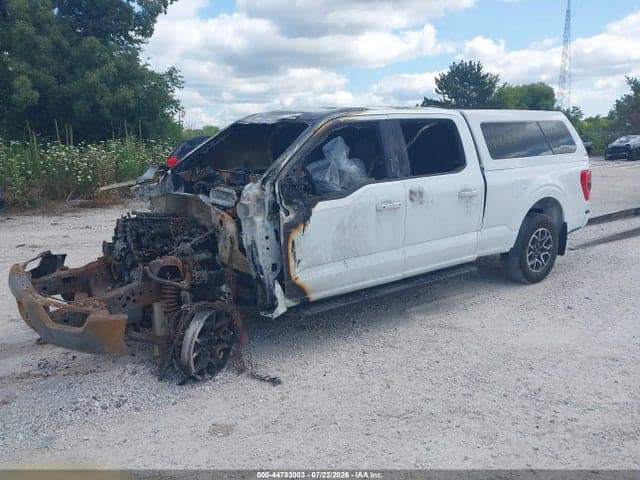 2023 FORD F-150 XLT 2