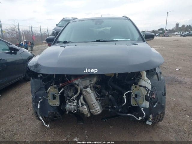 2021 JEEP COMPASS LIMITED 4X4 13