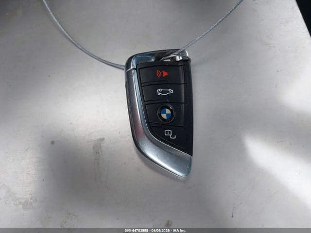 2019 BMW 330I 11