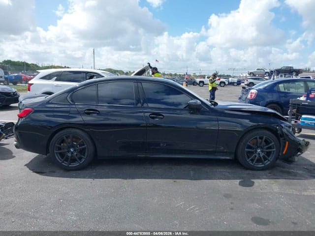 2019 BMW 330I 14
