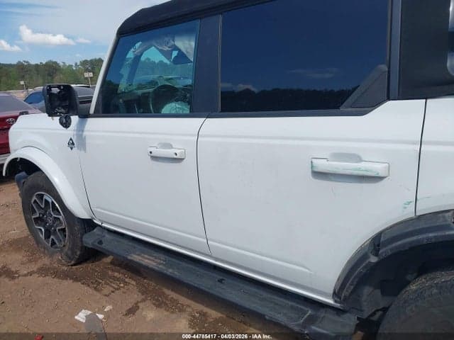 2022 FORD BRONCO OUTER BANKS 22